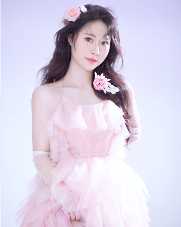 心悦新晋女神七羽